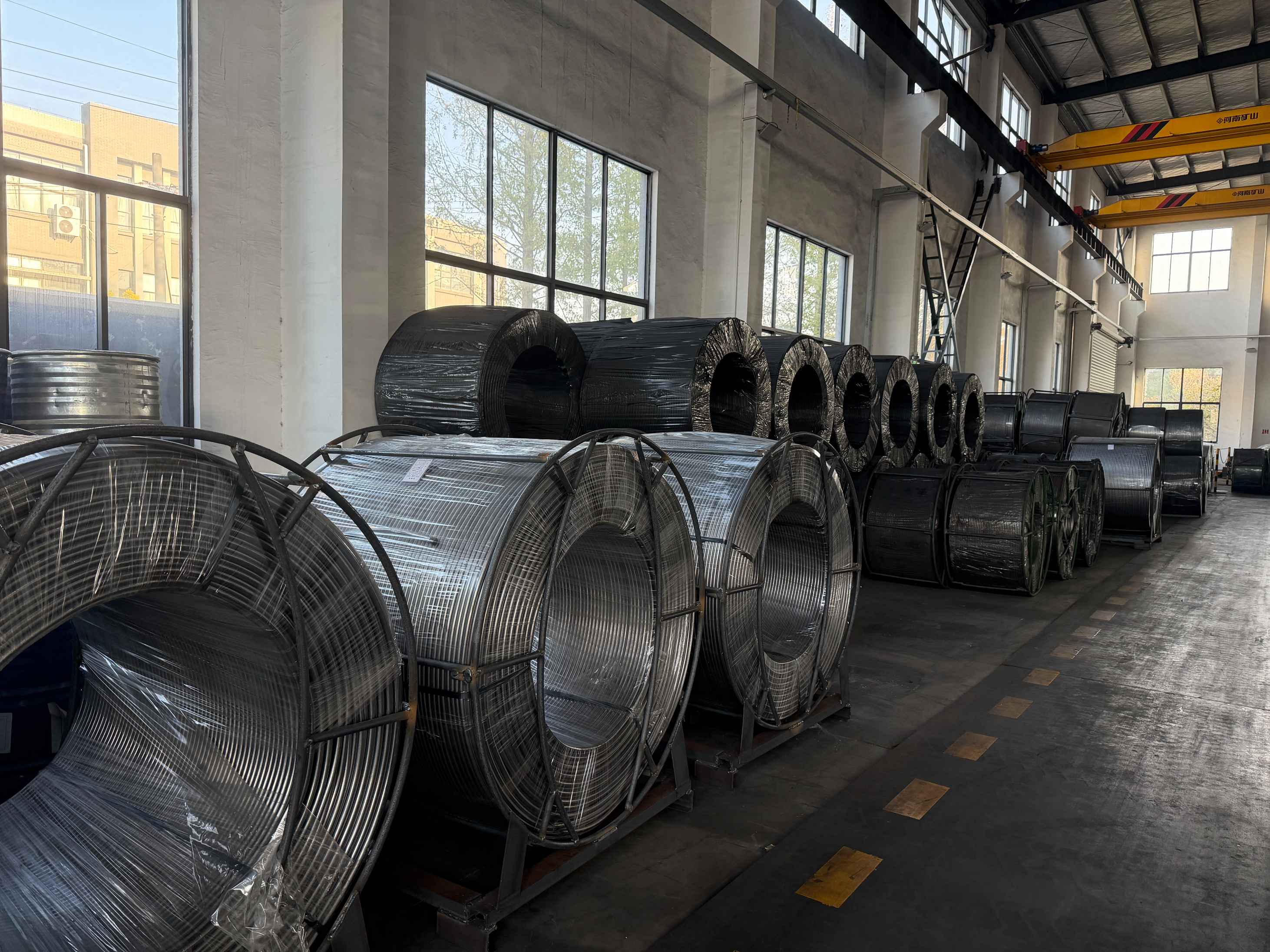 How do the key technical indicators and performance of cored wire affect the quality of castings?