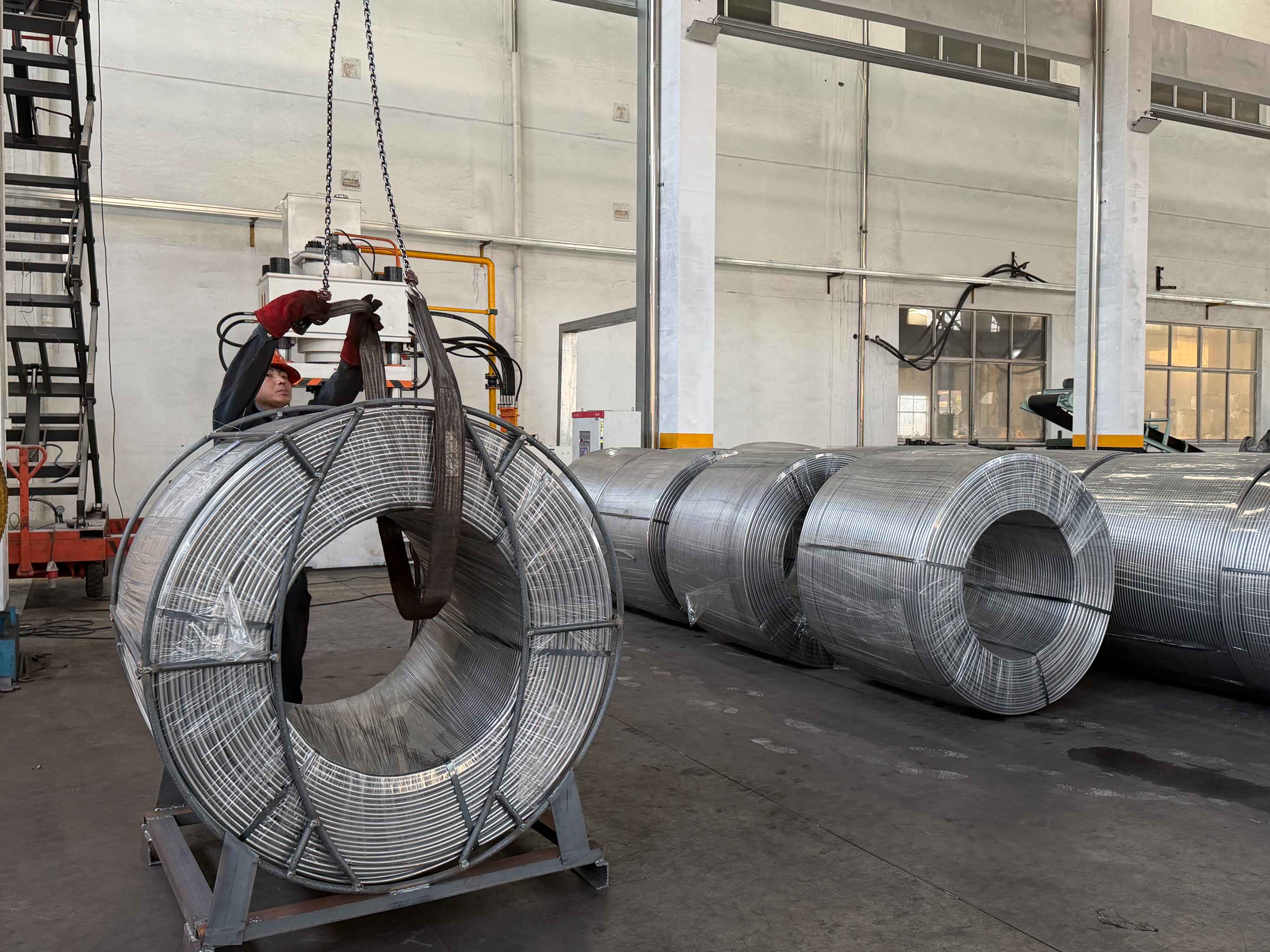 How Can Silicon-Calcium Cored Wire Improve Steel Quality Through Precise Operation?